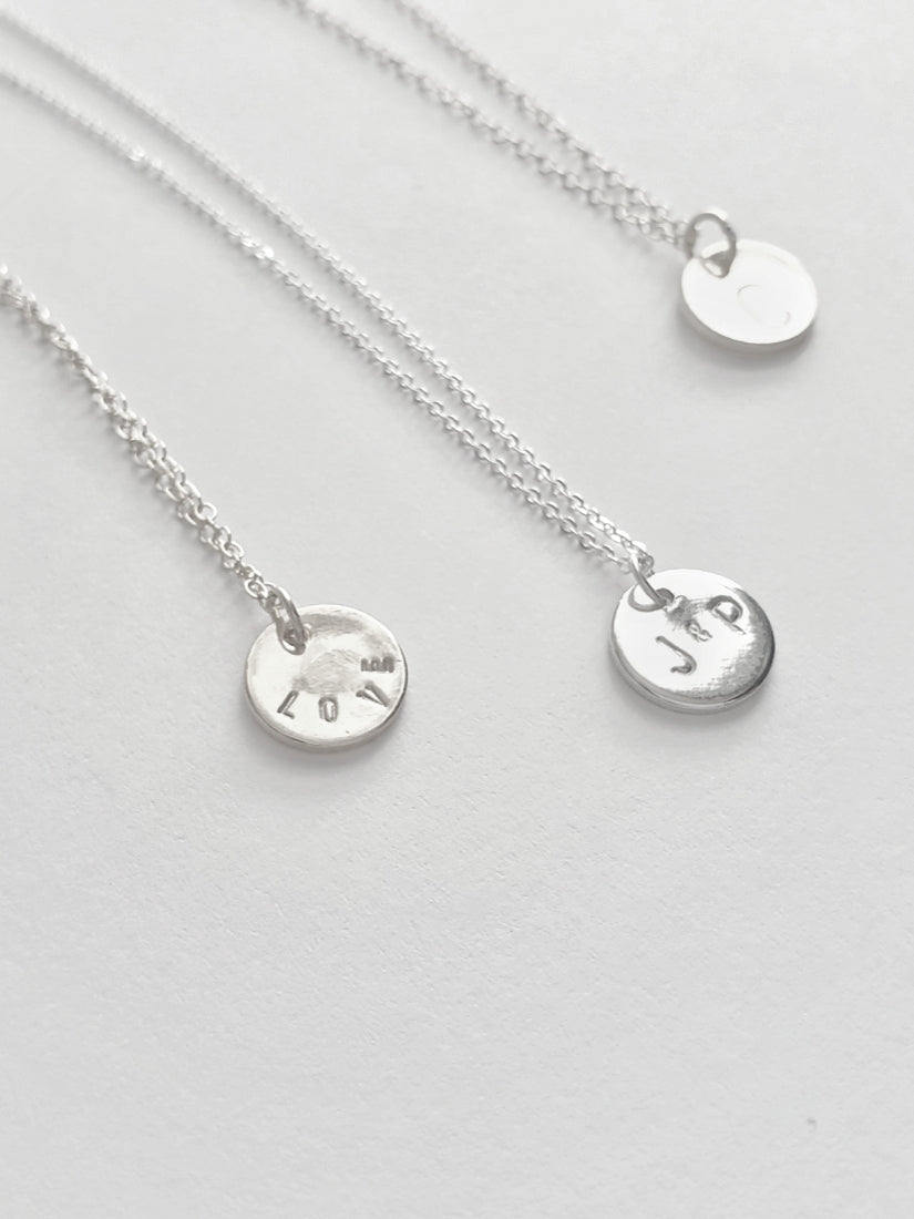 基礎英文字母項鍊