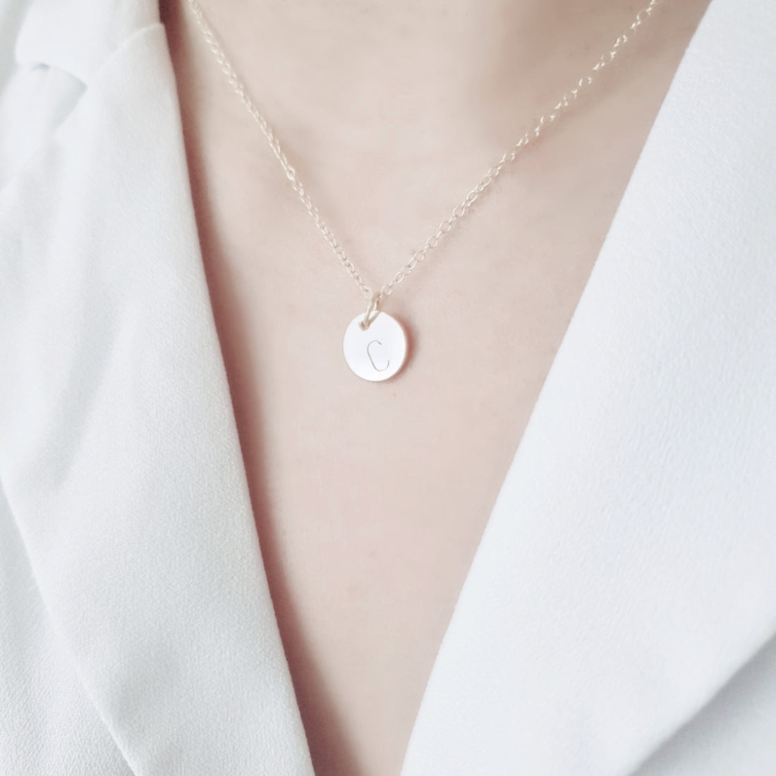 基礎英文字母項鍊