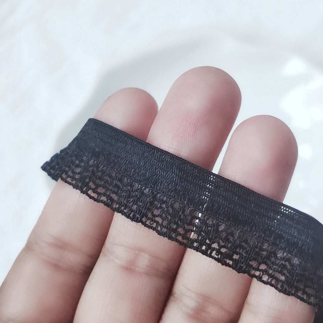彈力半波浪黑色蕾絲CHOKER
