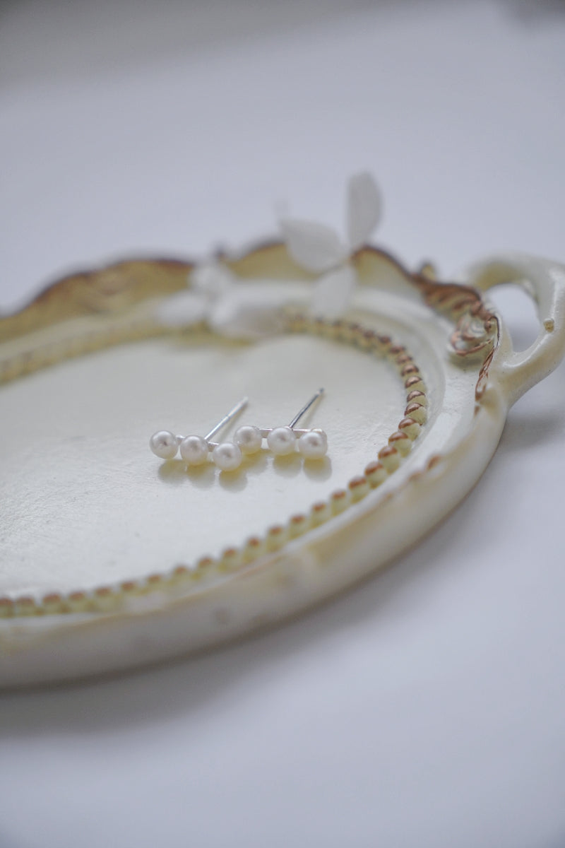 CERES 三顆迷你珍珠耳針