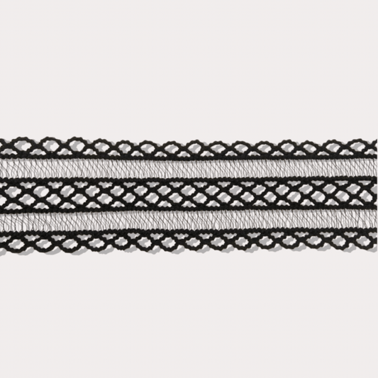 法式三層簍空蕾絲CHOKER-黑/白