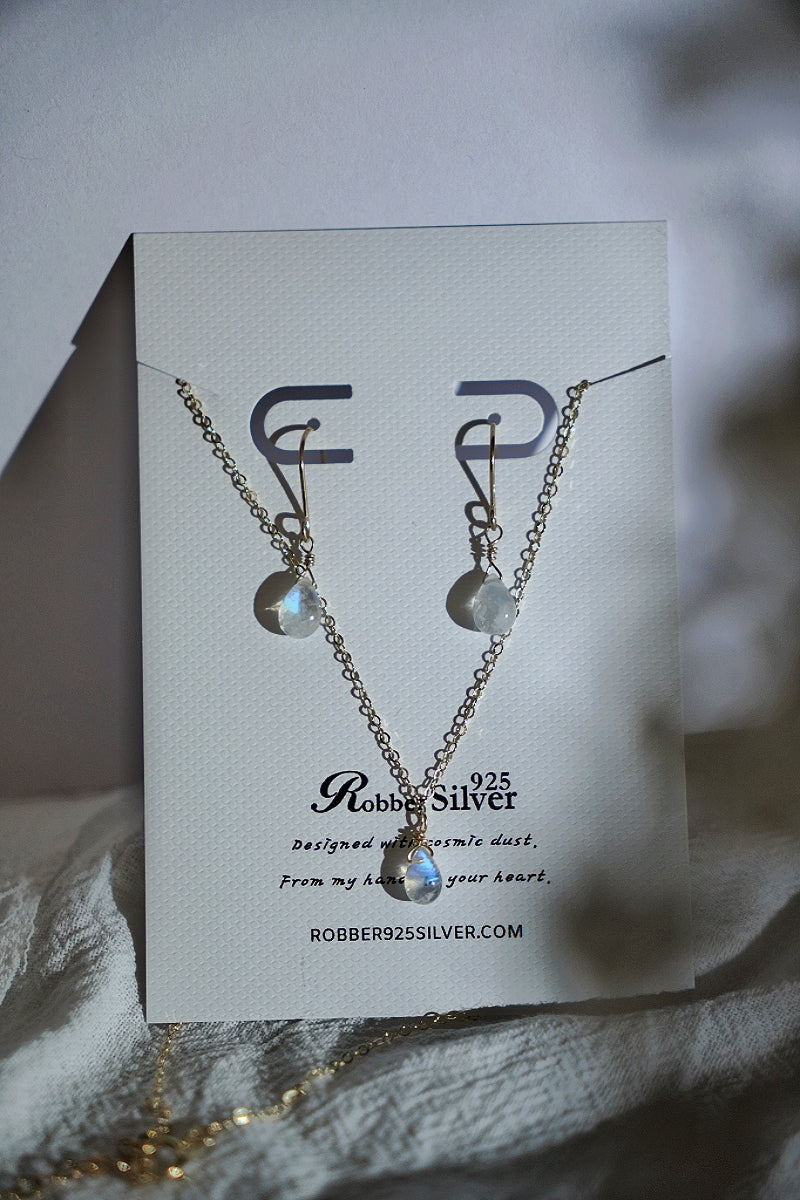 胖胖水滴 月光石耳環